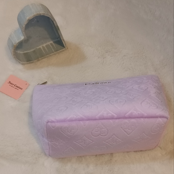 Juicy Couture Cosmetic Bag - Picture 2 of 12
